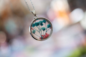 The Art of Layering: How to Style Your Jewelry Like a Pro